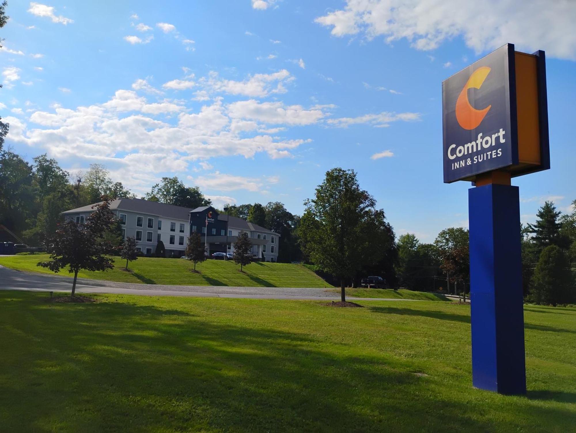 Comfort Inn & Suites Tunkhannock Екстер'єр фото